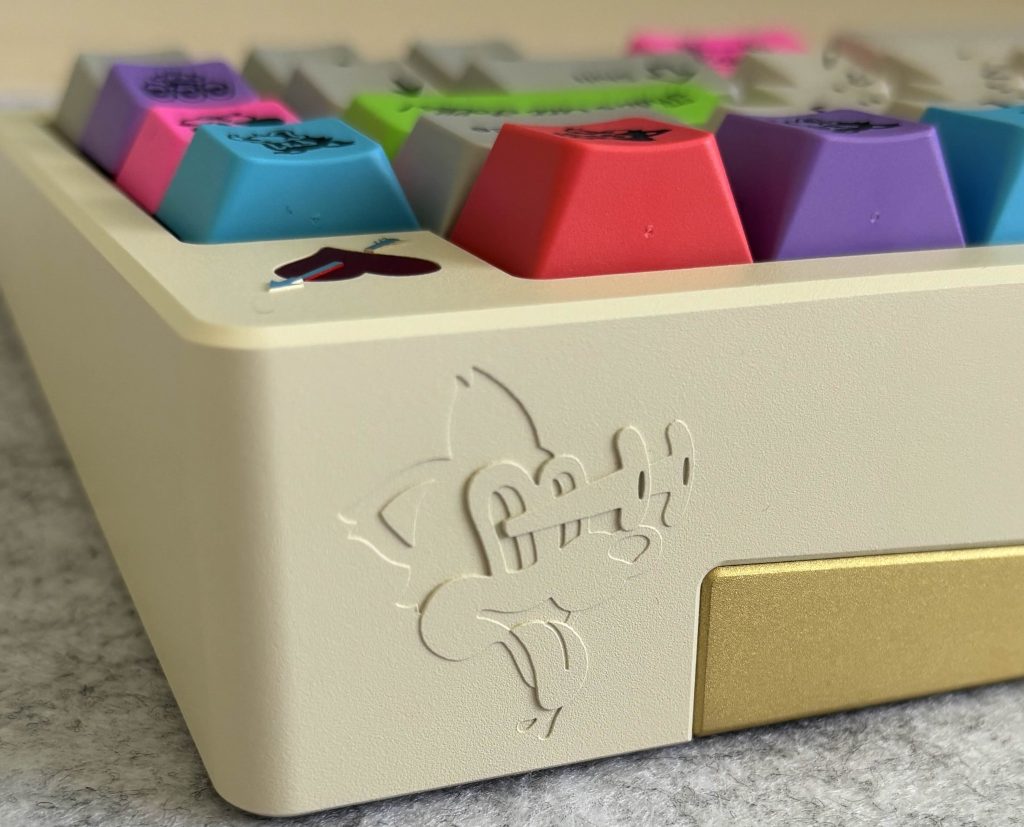 Build: Rubrehaku with GMK Rubrehose keycaps and Tecsee Rubrehose Brown&nbsp;switches